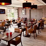 Hotel Kyriad 4*