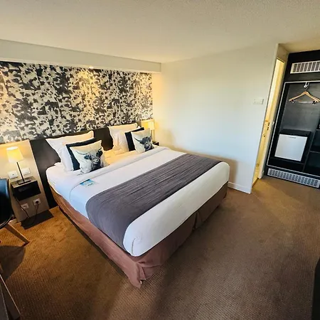 Kyriad Hotel Lisieux