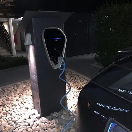 Kyriad Отель 4*