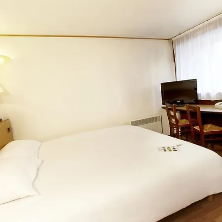 Kyriad Hotel