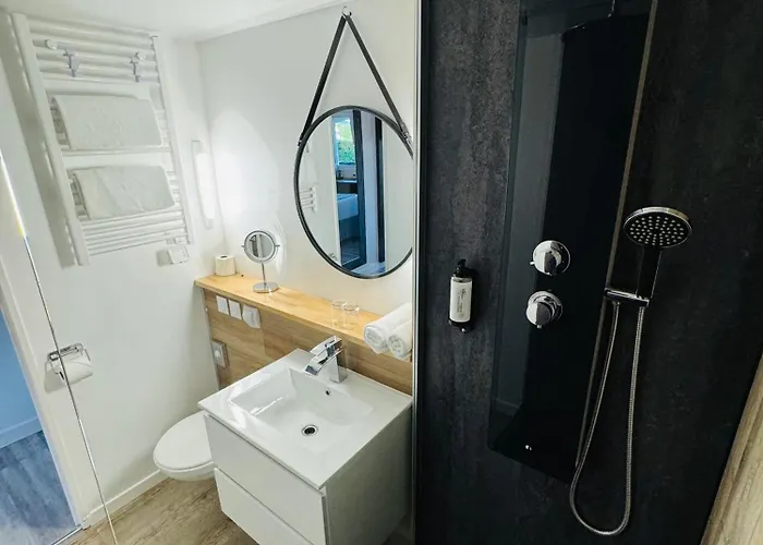 Kyriad Hotel Lisieux