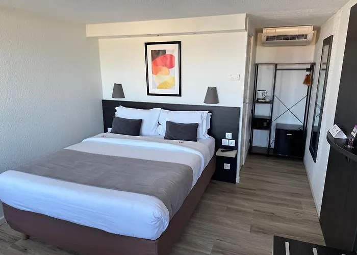 Kyriad 4* Лизьё